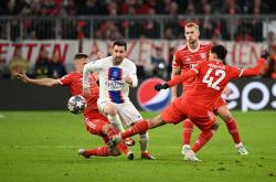 开云体育网址-德甲：拜仁慕尼黑VS门兴格拉德巴赫 德甲焦点战：拜仁慕尼黑主场迎战门兴格拉德巴赫 争冠关键战一触即发