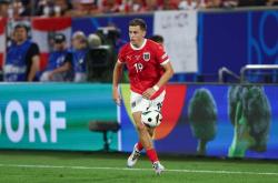 开云体育首页-德天空：水晶宫与比利亚雷亚尔争夺鲍姆加特纳，尚未提交正式报价