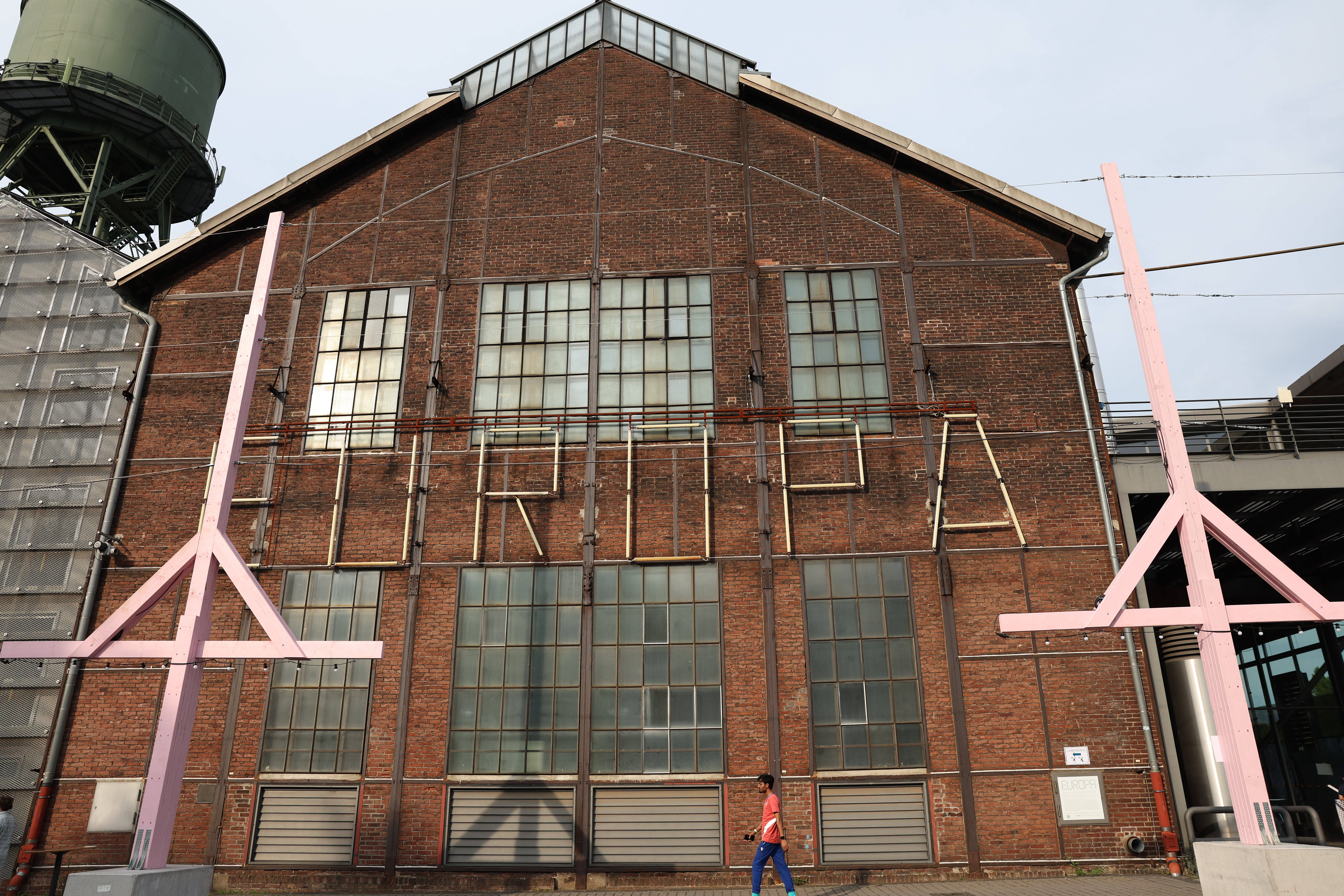 探访莱茵-鲁尔大运会三人篮球比赛场馆——“波鸿世纪厅”