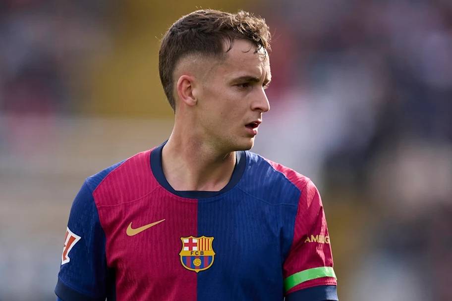 巴塞罗那将出售年轻中场，解决拉什福德注册难题