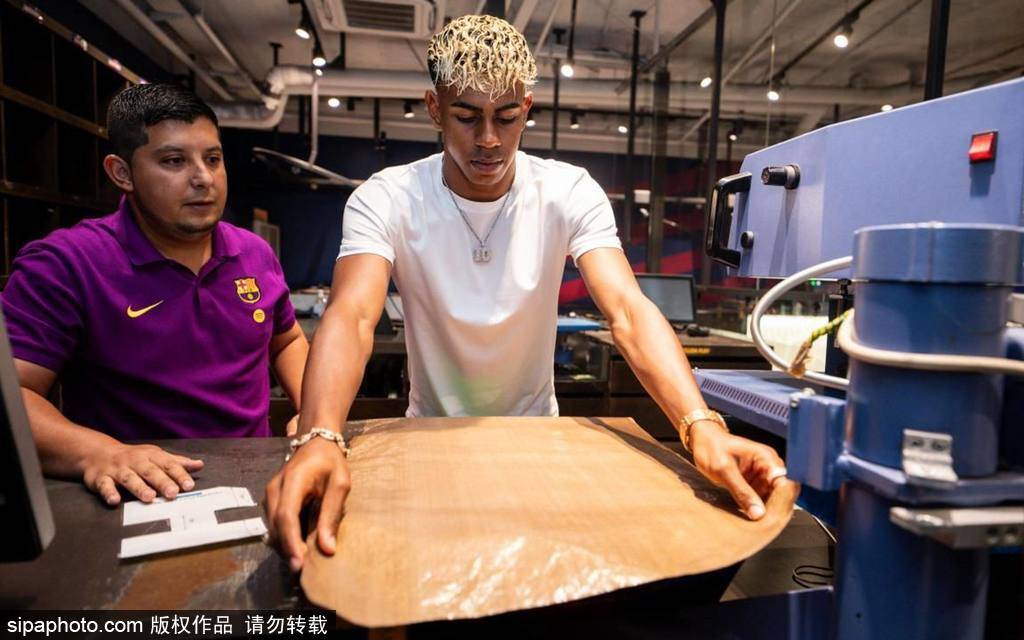 莱万特VS巴萨：VIP体验如何改变球迷观赛模式？