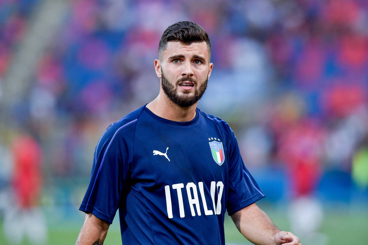 迪马：科莫队长库特罗内今夏可能离队 塞维利亚希望租借+选择买断