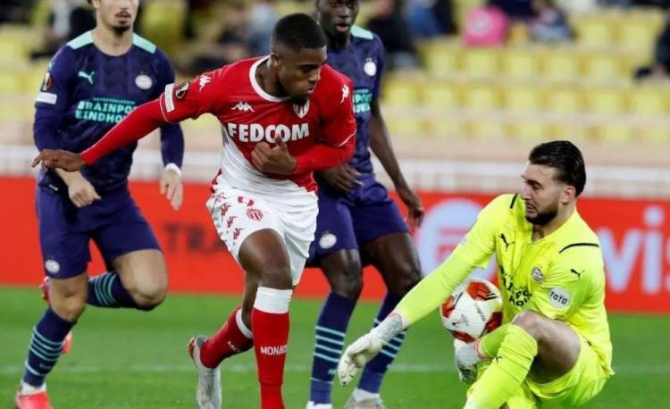 每体：瓦伦西亚想签萨迪克但进展缓慢，摩纳哥的布阿杜是备选方案