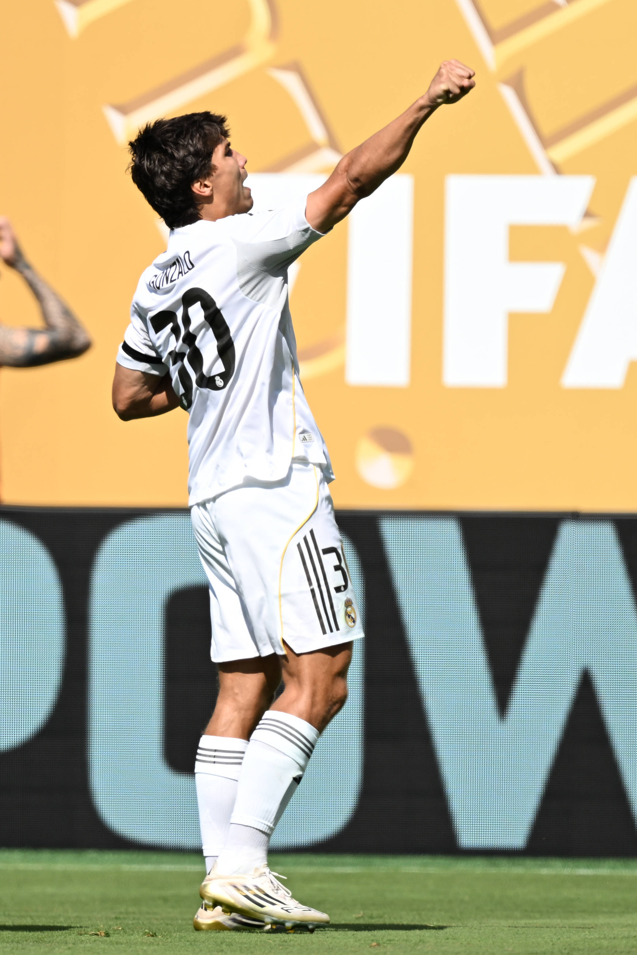 足球世俱杯｜皇家马德里晋级四强