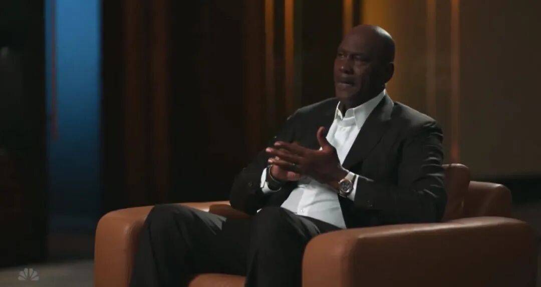 突发！乔丹本人谈论詹姆斯！想跟巅峰詹姆斯打球！