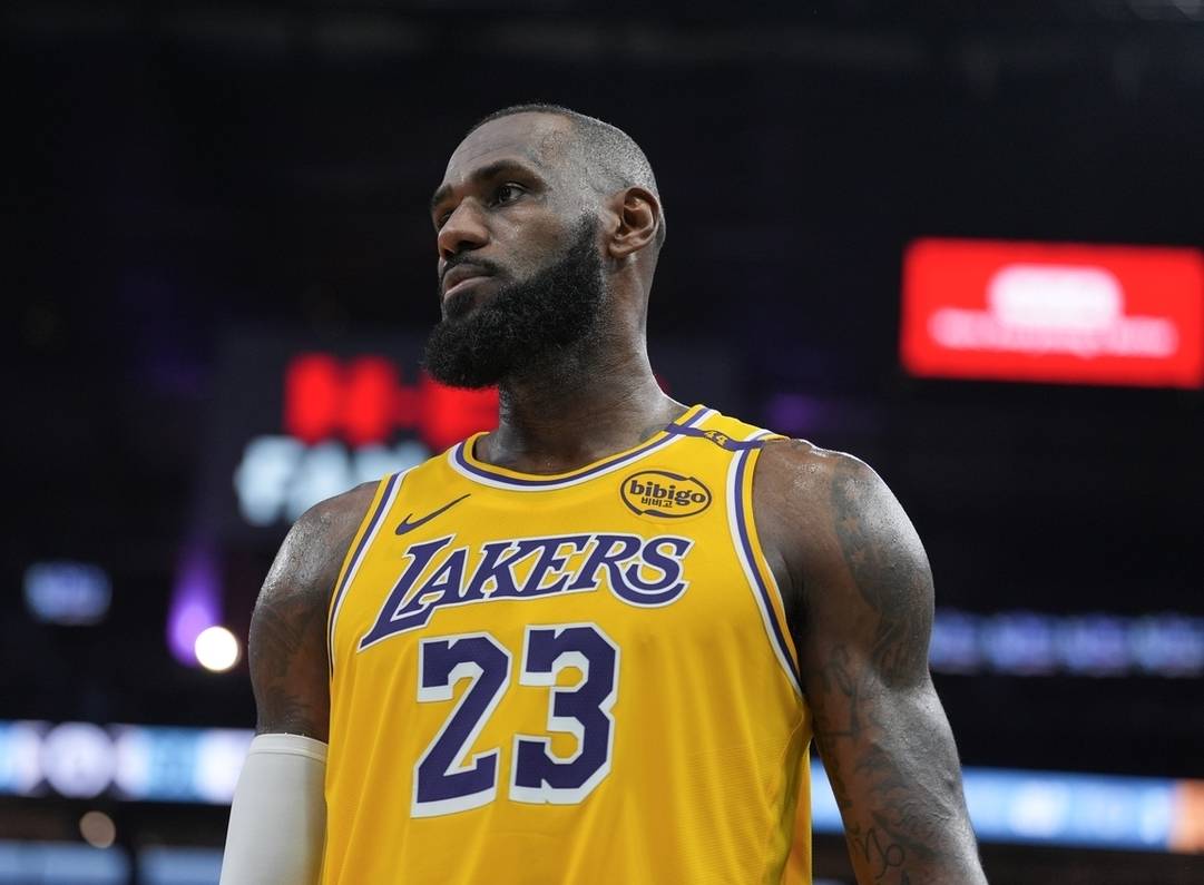 湖人终于可以不依赖詹姆斯了!詹姆斯上赛季单核带队7胜1负!